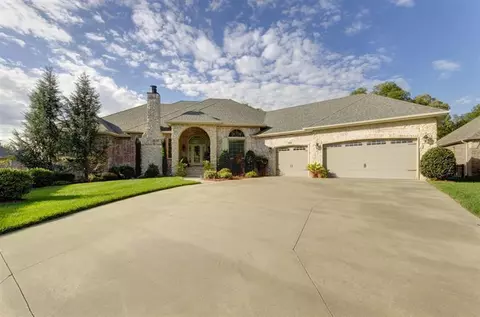 1491 E Wilder Dr, Springfield, MO 65804 photo 1