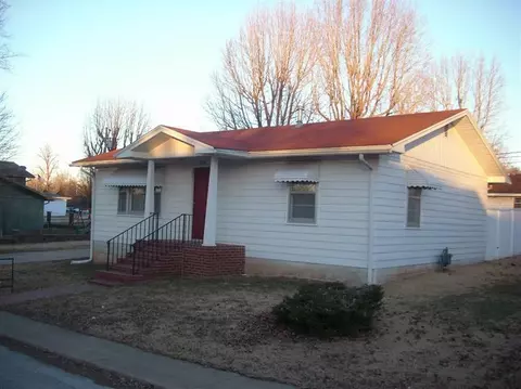 304 S 7th St, Ozark, MO 65721 photo 1
