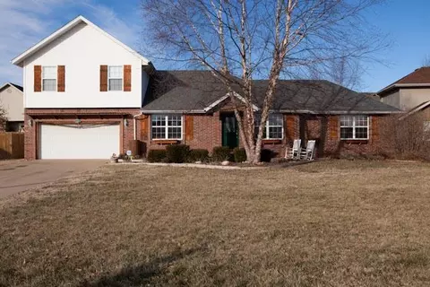 3271 N Nixon Ave, Springfield, MO 65803 photo 1