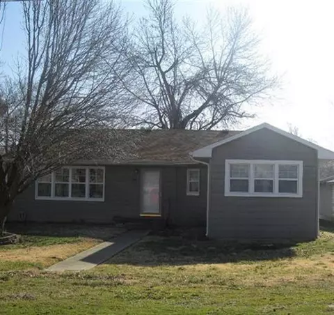 308 S Main, Nixa, MO 65714 photo 1