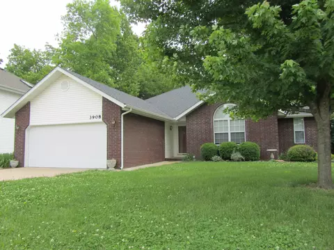 3908 W Leisa St, Springfield, MO 65807 photo 1