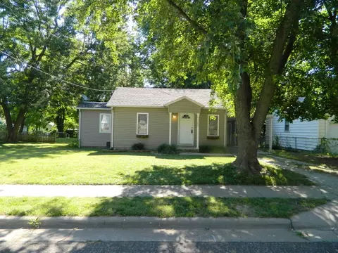 1100 N Davies Ave, Springfield, MO 65802 photo 1