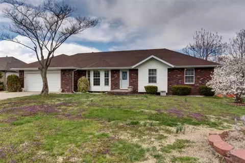 1547 E Lee, Republic, MO 65738 photo 1