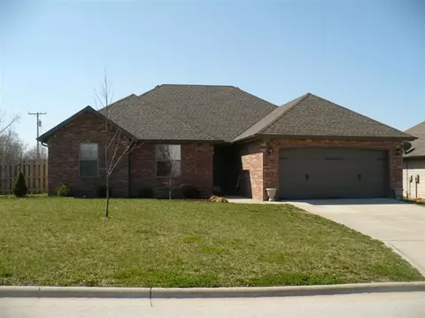 1760 E Timber, Republic, MO 65738 photo 1
