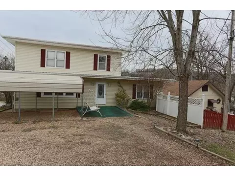707 S Sycamore St, Branson, MO 65616 photo 1