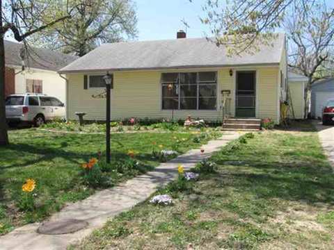 1102 4th St, Monett, MO 65708 photo 1