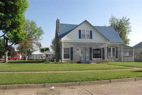 1009 E Bond St, Monett, MO 65708 photo 1