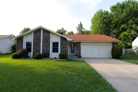 3145 W Broadmoor St, Springfield, MO 65807 photo 1