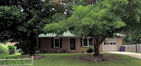 1002 N 11th Ave, Ozark, MO 65721 photo 1