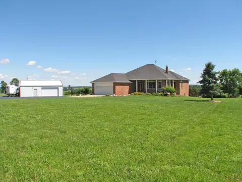 1825 Holder Rd, Clever, MO 65631 photo 1