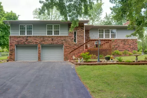 1007 S 1st St, Ozark, MO 65721 photo 1