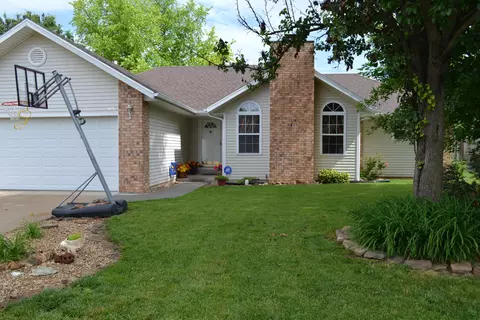 303 W Hunter Dr, Nixa, MO 65714 photo 1