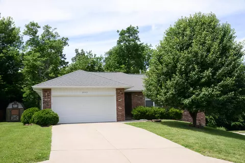 3463 S Millbrook Ave, Springfield, MO 65807 photo 1