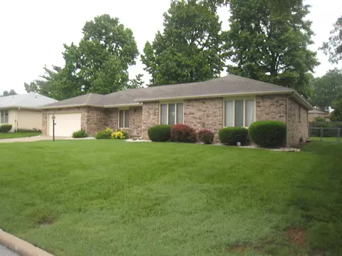 2133 E Cambridge St, Springfield, MO 65804 photo 1