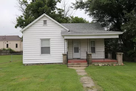 1217 E Blaine St, Springfield, MO 65807 photo 1