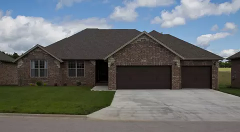 1614 N Waterstone Ave, Springfield, MO 65802 photo 1