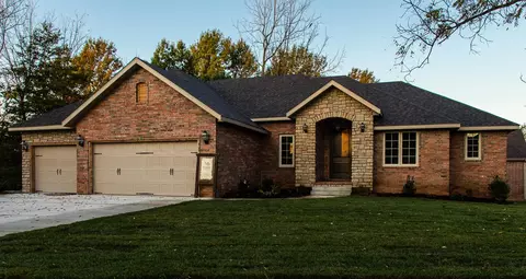 315 N Cox Ave, Republic, MO 65738 photo 1