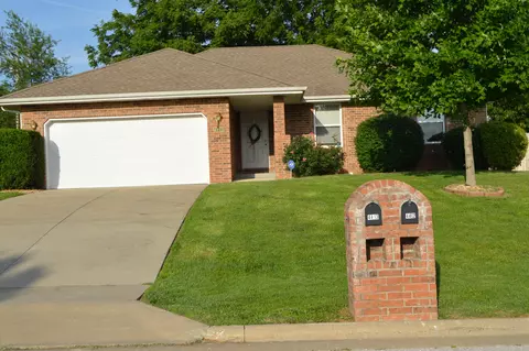 4412 S Hemlock Ave, Springfield, MO 65810 photo 1