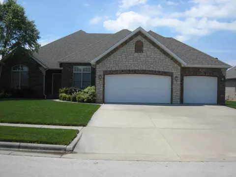 2748 E Chinkapin Ln, Springfield, MO 65804 photo 1