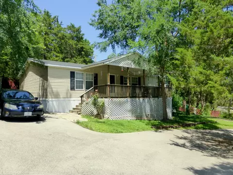 304 Chestnut St, Branson, MO 65616 photo 1