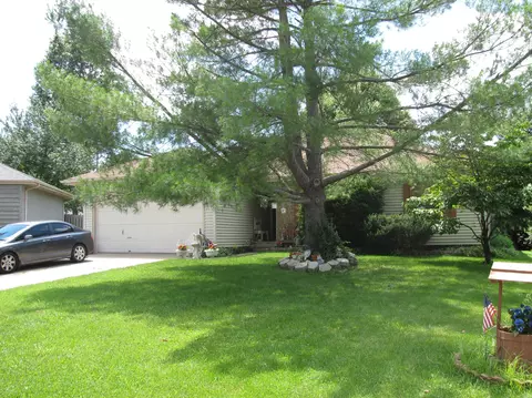 219 N Meteor Dr, Springfield, MO 65801 photo 1
