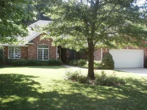 3983 N Williams Ave, Springfield, MO 65803 photo 1