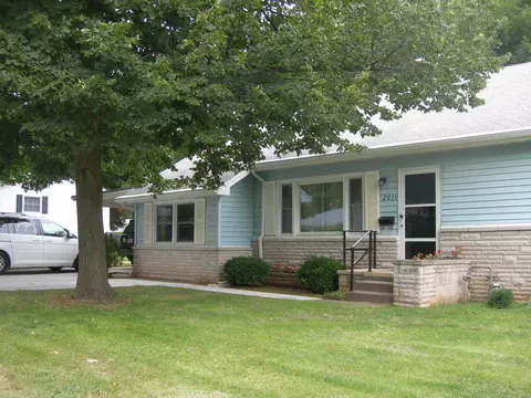 203 E Seminole St, Springfield, MO 65807 photo 1