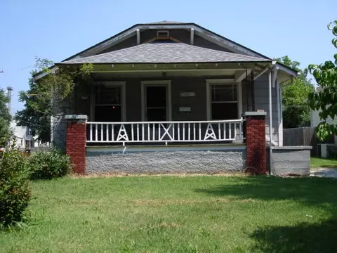 1163 W Hovey St, Springfield, MO 65802 photo 1