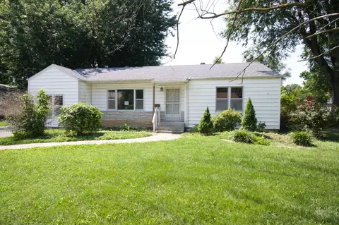 1236 E Wayland St, Springfield, MO 65804 photo 1