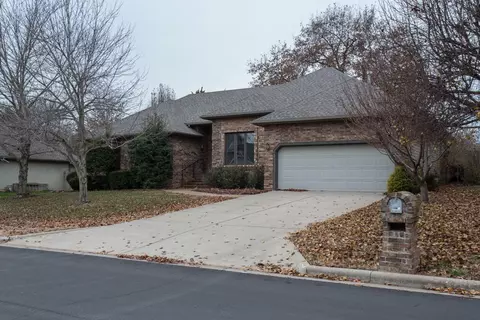 2573 S Mumford Ave, Springfield, MO 65809 photo 1