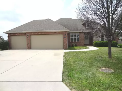 1012 E Torrey Pines Dr, Ozark, MO 65721 photo 1