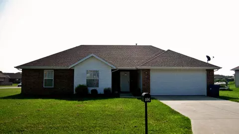406 N Seminole, Clever, MO 65631 photo 1