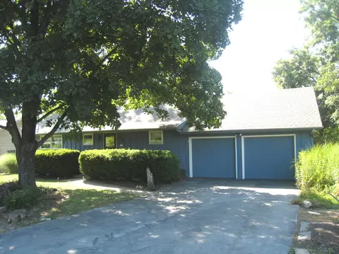 303 Finley Dr, Ozark, MO 65721 photo 1