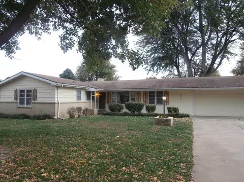 1516 W Westview, Springfield, MO 65807 photo 1