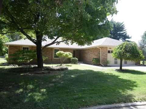 1948 E Buena Vista St, Springfield, MO 65804 photo 1