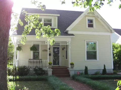 737 S Delaware Ave, Springfield, MO 65802 photo 1
