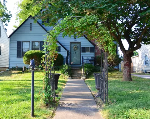 1204 E University St, Springfield, MO 65804 photo 1