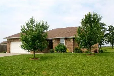 313 N Seminole, Clever, MO 65631 photo 1