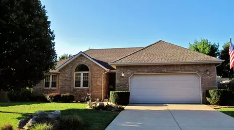 1324 W Grayrock Dr, Springfield, MO 65810 photo 1