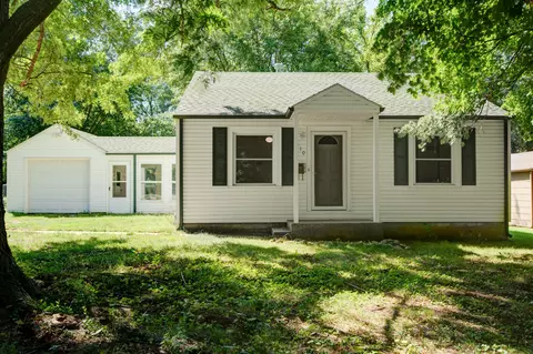 510 W Tracy St, Springfield, MO 65807 photo 1