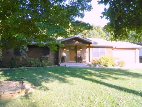 4944 S Crescent Ave, Springfield, MO 65804 photo 1