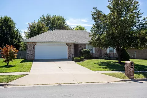 3420 W Roxbury St, Springfield, MO 65807 photo 1