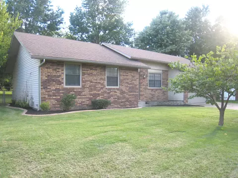 3148 W Village Ln, Springfield, MO 65807 photo 1