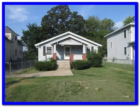 1865 N Douglas Ave, Springfield, MO 65803 photo 1