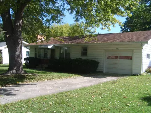 302 N Vine St, Marshfield, MO 65706 photo 1