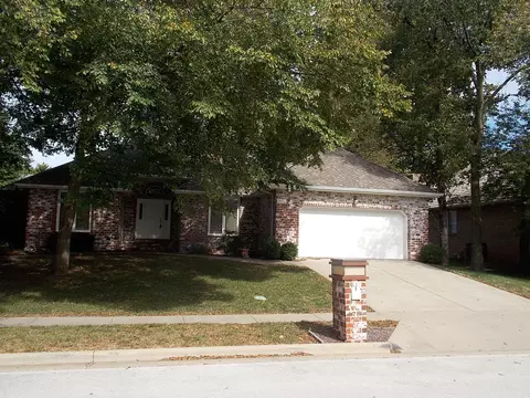2171 E Richmond St, Springfield, MO 65804 photo 1