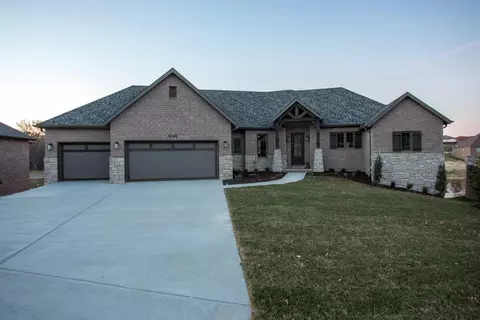 1239 E Hayden Ct, Springfield, MO 65804 photo 1