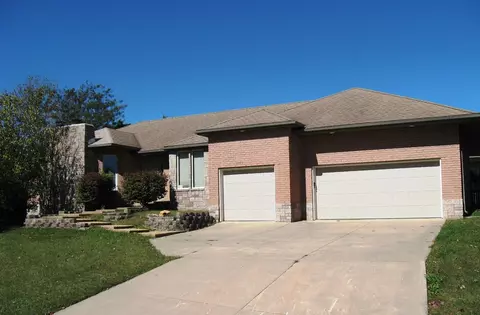 3709 E Regent St, Springfield, MO 65809 photo 1