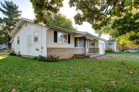 1232 N Marion Ave, Springfield, MO 65802 photo 1