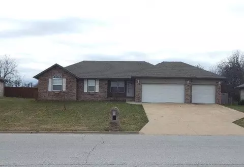 3184 W Grandview St, Springfield, MO 65803 photo 1